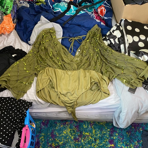 ASOS curve embellished bodysuit - Picture 2 of 6